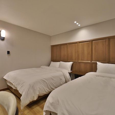 Gyeongju Hotel Gonggan Экстерьер фото